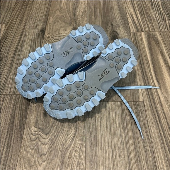 Cardi B x Reebok Metallic Design Classic Leather Sneakers - Picture 6 of 6